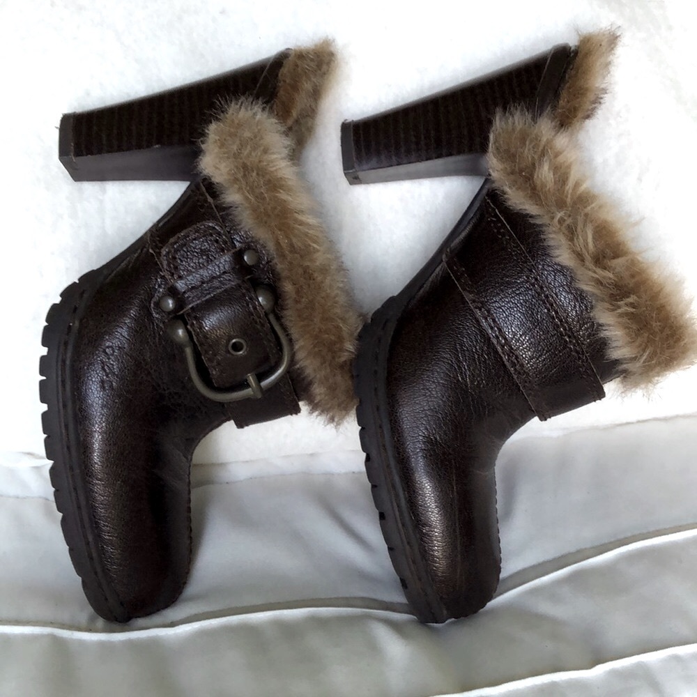 BOC women’s faux fur lined leather clogs w/ heels